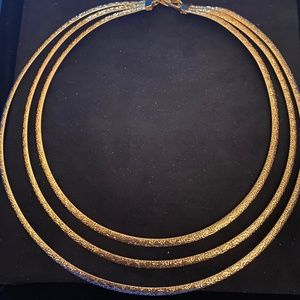Gold 3 strand collar necklace